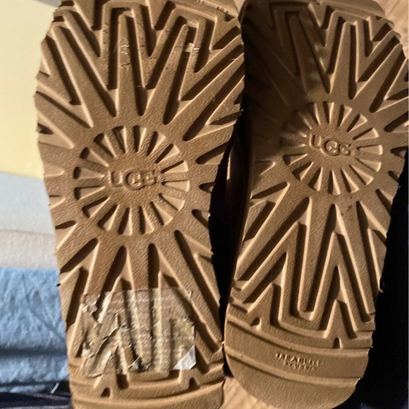 UGG Australia Classic Mini Stargirl Bow - Picture 3 of 5